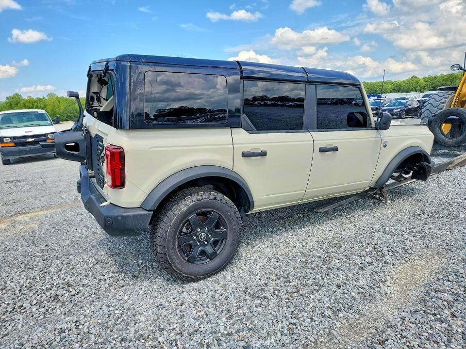 2025 FORD BRONCO BIG BEND 3