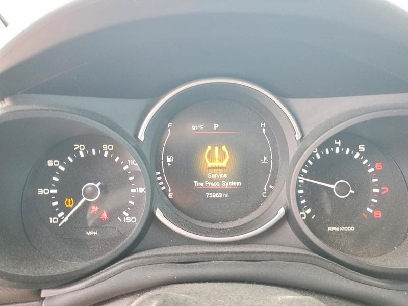 2018 FIAT 500L POP 9