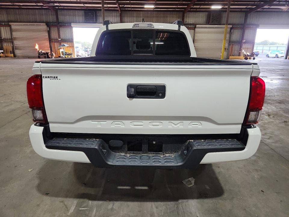 2020 TOYOTA TACOMA SR 6