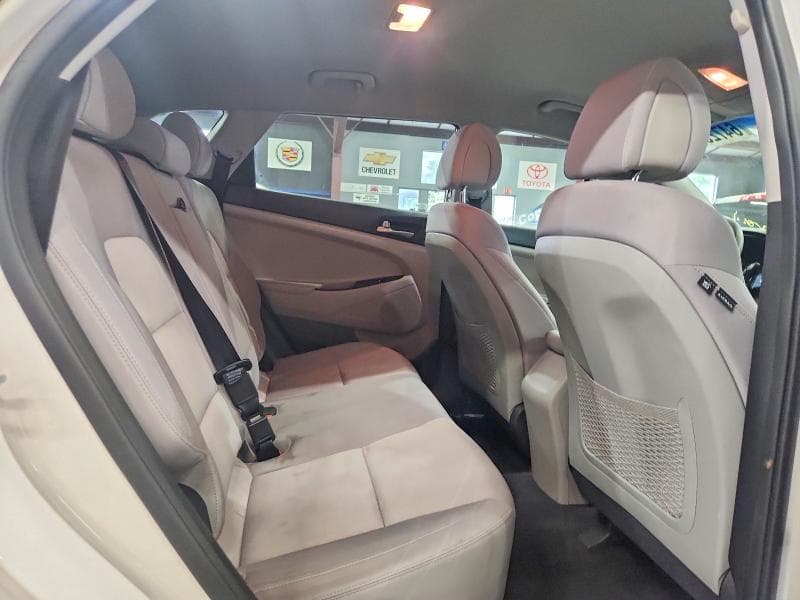 2018 HYUNDAI TUCSON SEL 11
