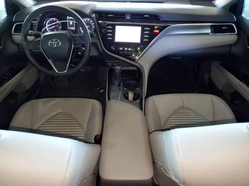 2018 TOYOTA CAMRY SE 8