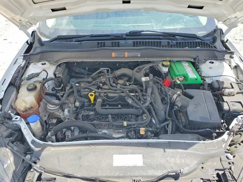 2019 FORD FUSION SE 11