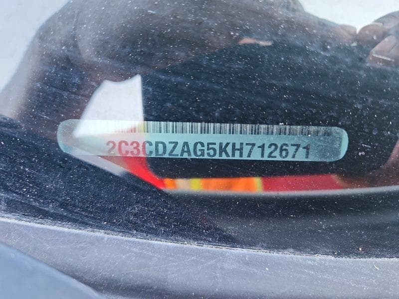 2019 DODGE CHALLENGER SXT 13