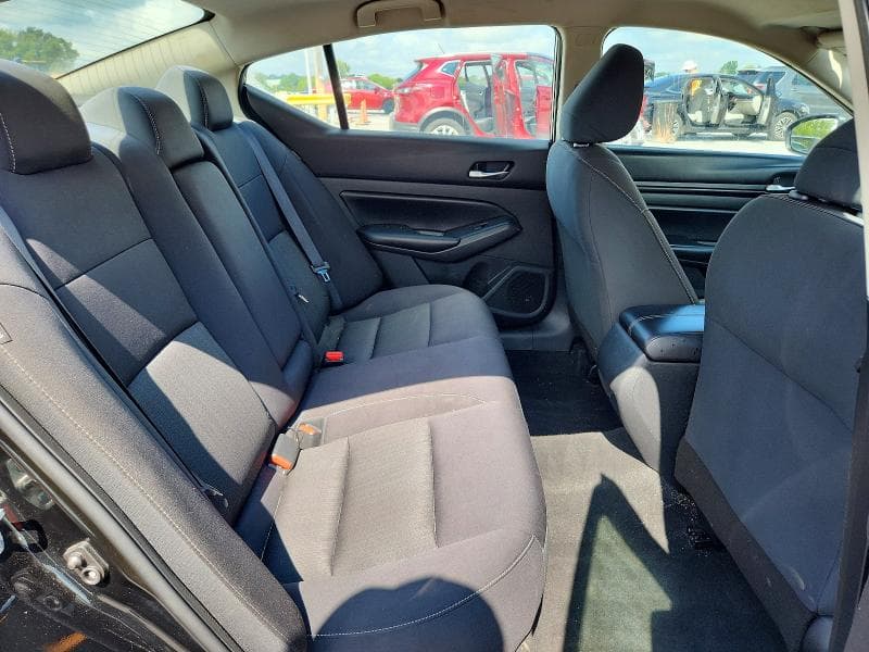 2021 NISSAN ALTIMA S 10