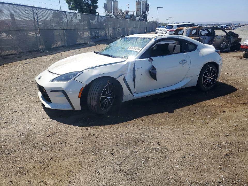 2024 TOYOTA GR86 BASE - 1