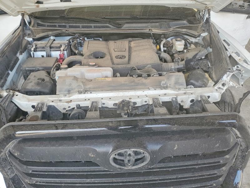 2026 TOYOTA TUNDRA SR 11