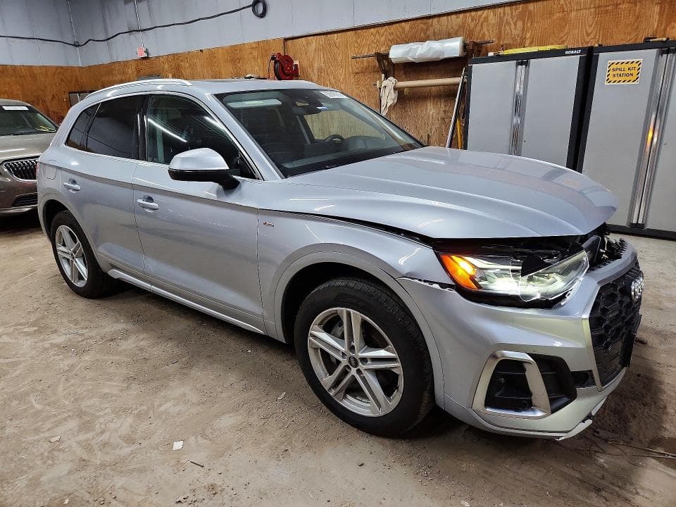 2024 AUDI Q5 E PREMIUM PLUS 55 4