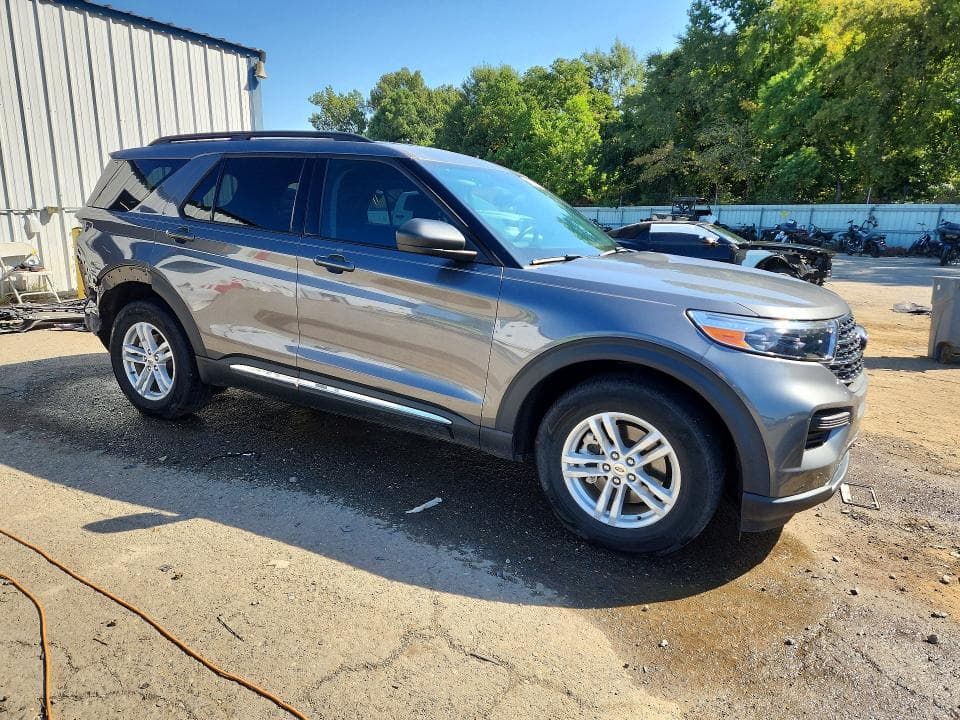 2023 FORD EXPLORER XLT 4