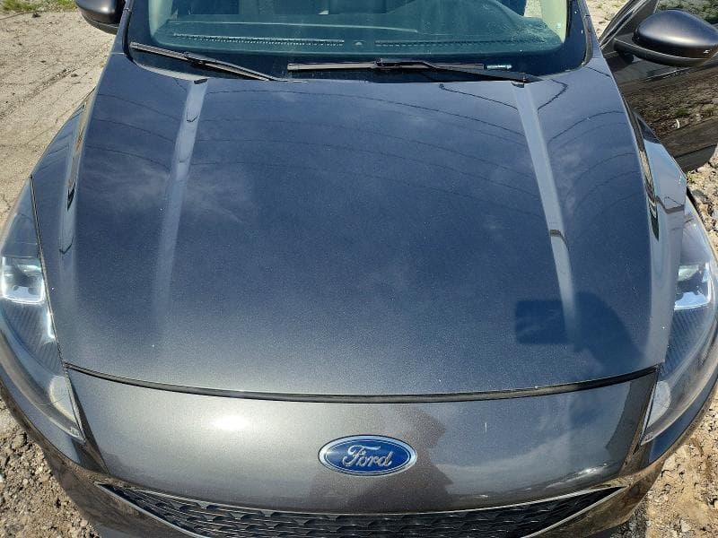 2020 FORD ESCAPE SE 12