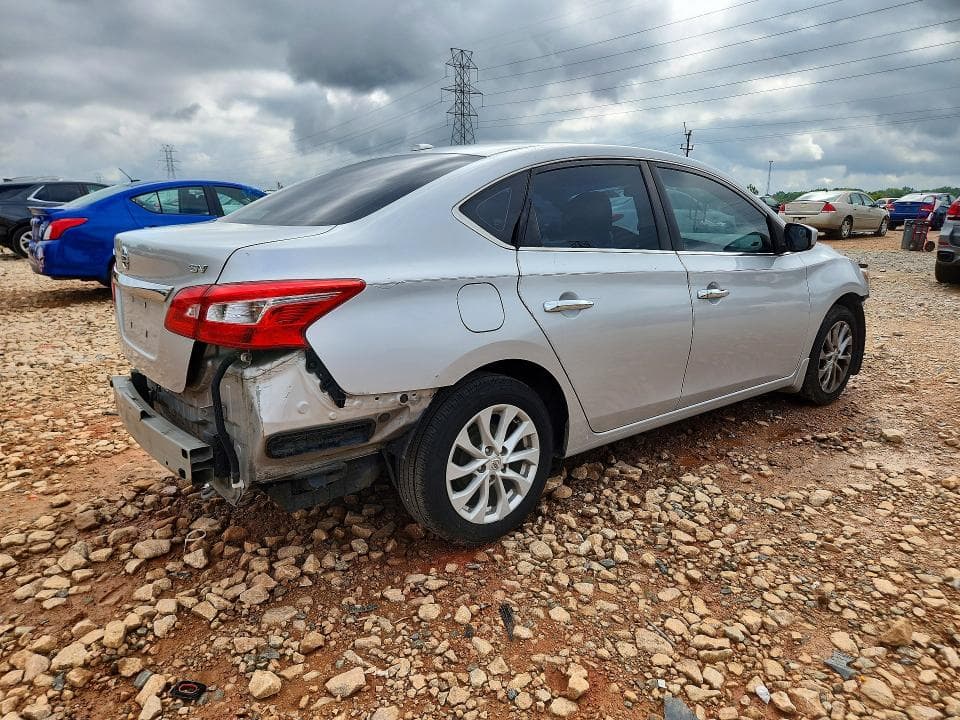 2019 NISSAN SENTRA SV 3