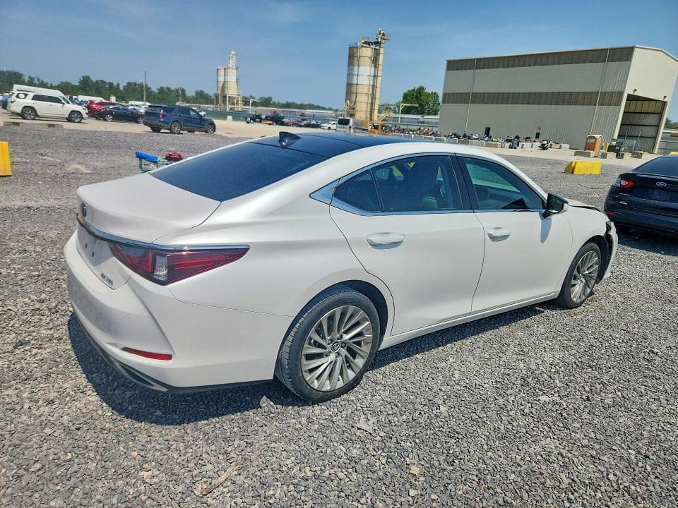 2020 LEXUS ES 350 LUXURY 3