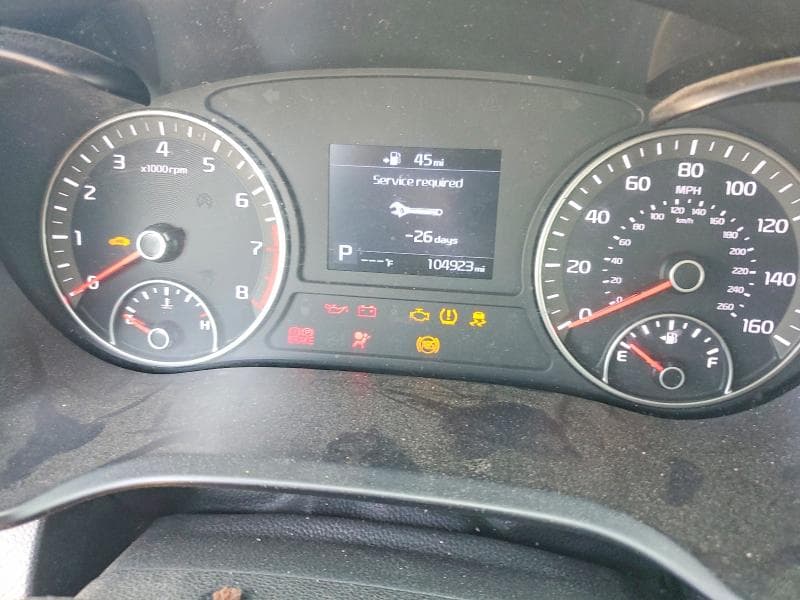 2019 KIA OPTIMA S 9