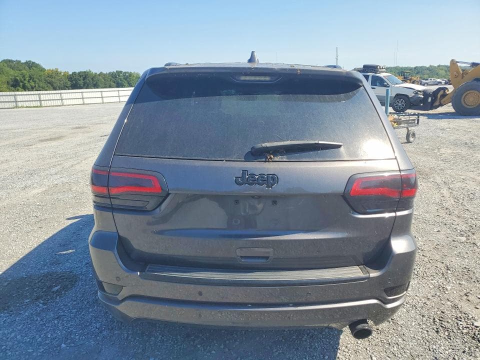 2017 JEEP GRAND CHEROKEE LAREDO 6