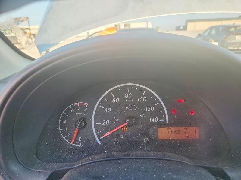 2019 NISSAN VERSA S 9