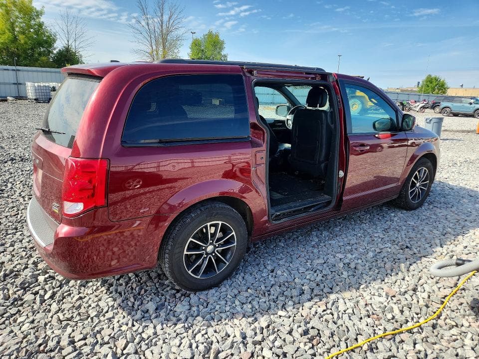 2018 DODGE GRAND CARAVAN GT 3