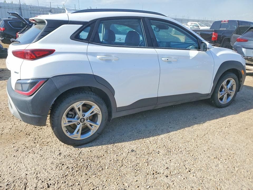2023 HYUNDAI KONA SEL 3