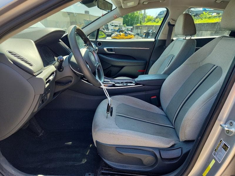 2020 HYUNDAI SONATA SE 7
