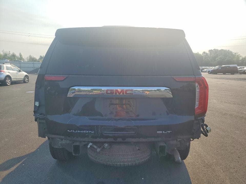 2021 GMC YUKON SLT 6