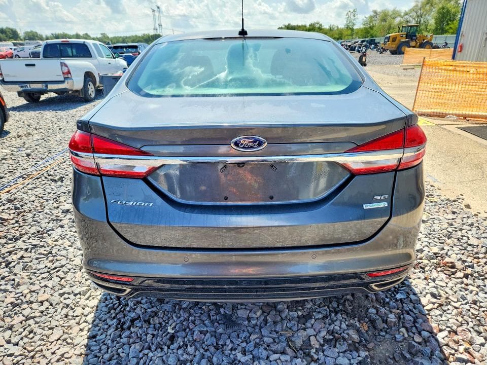 2017 FORD FUSION SE 6