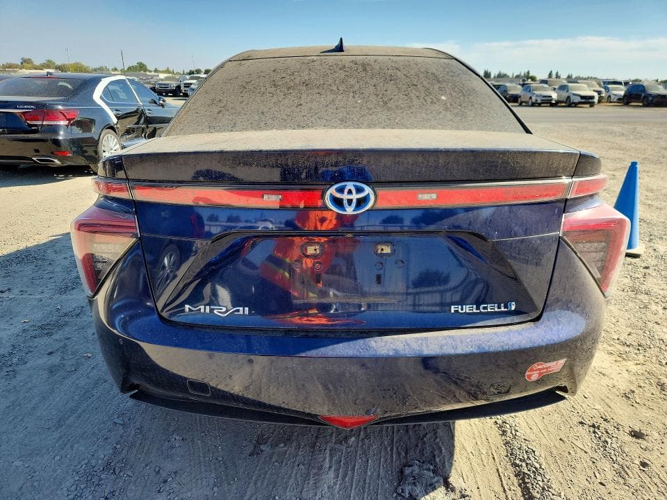 2017 TOYOTA MIRAI BASE 6
