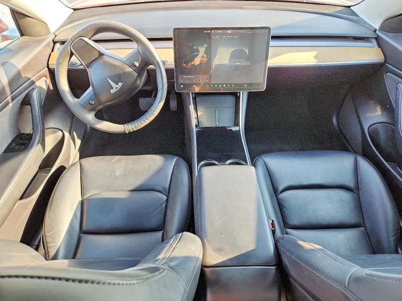 2020 TESLA MDL 3 8