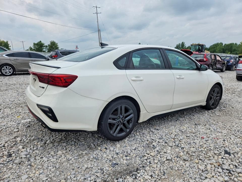 2021 KIA FORTE GT LINE 3