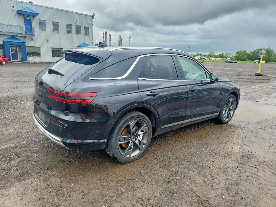 2024 GENESIS GV70 BASE 3