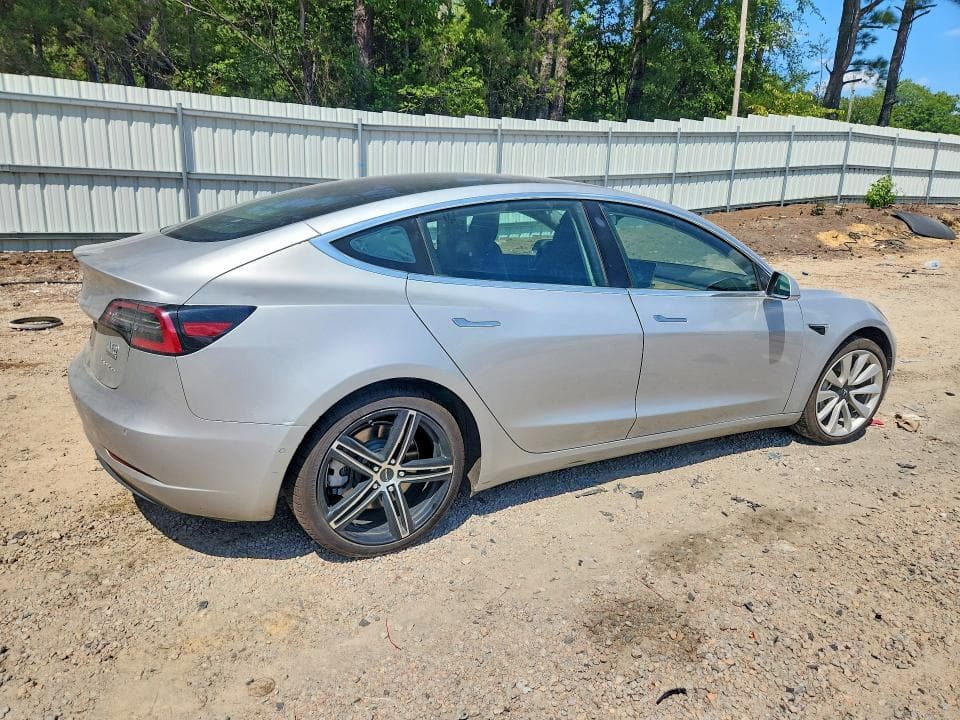 2018 TESLA MODEL 3 3