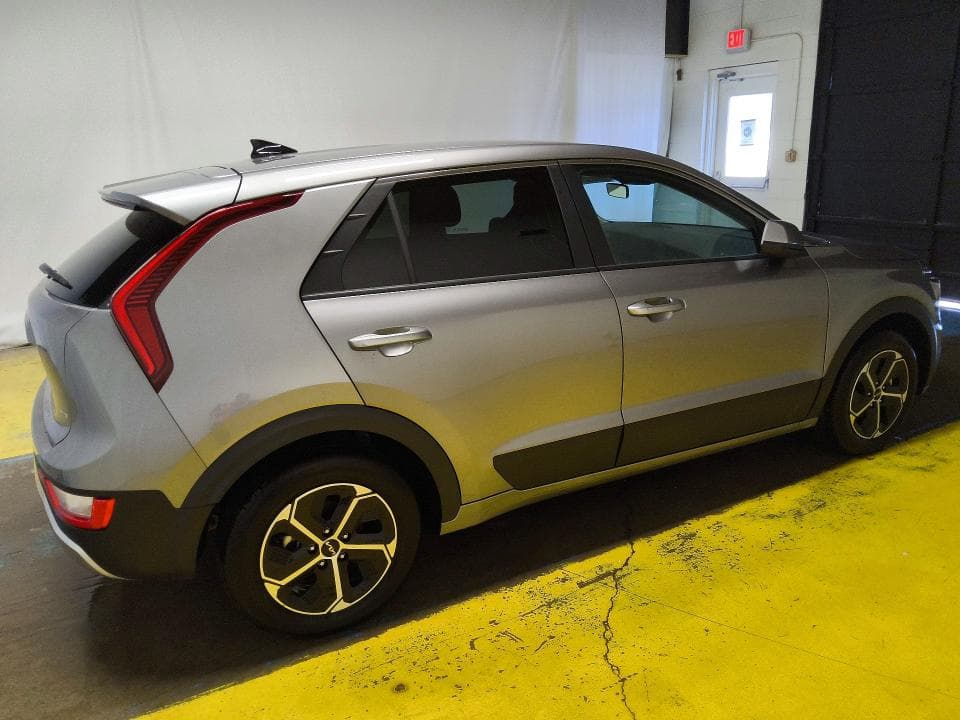 2026 KIA NIRO LX 3