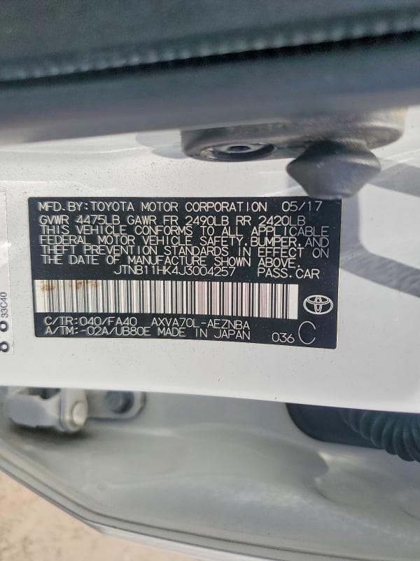 2018 TOYOTA CAMRY LE 12