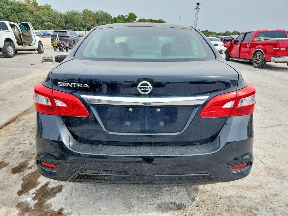 2019 NISSAN SENTRA S 6