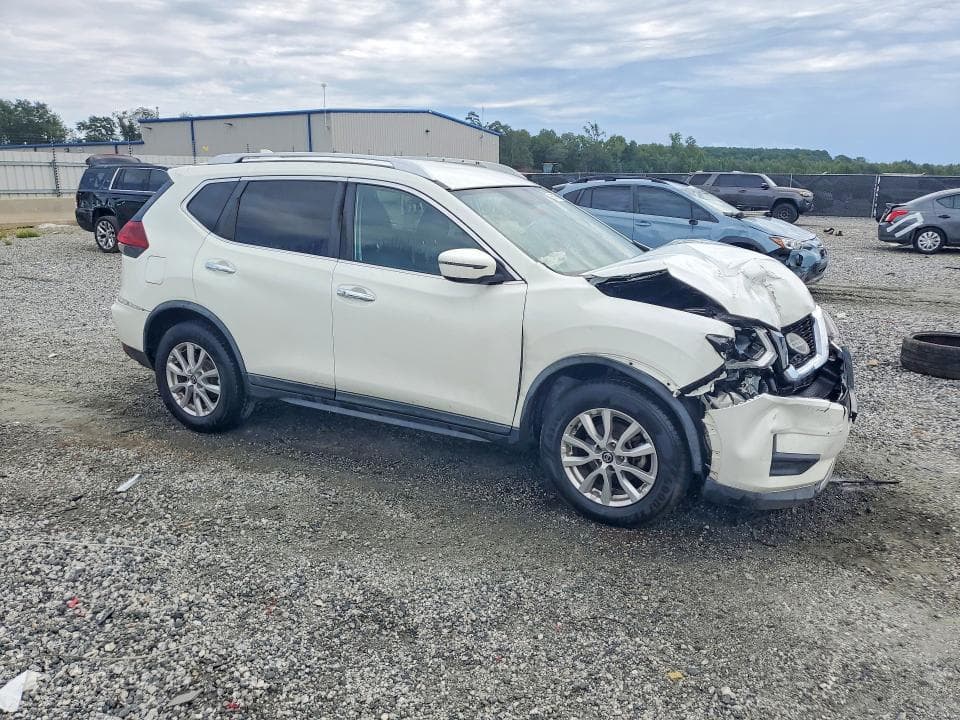 2018 NISSAN ROGUE SV 4