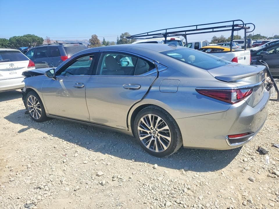 2021 LEXUS ES 300H 2