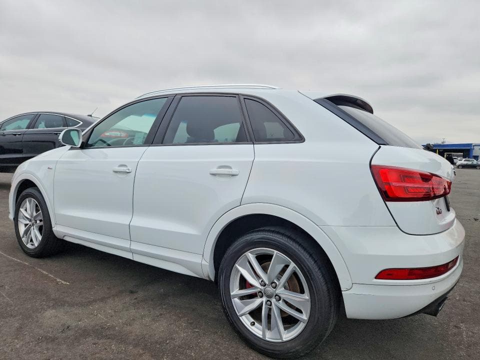2018 AUDI Q3 PREMIUM 2