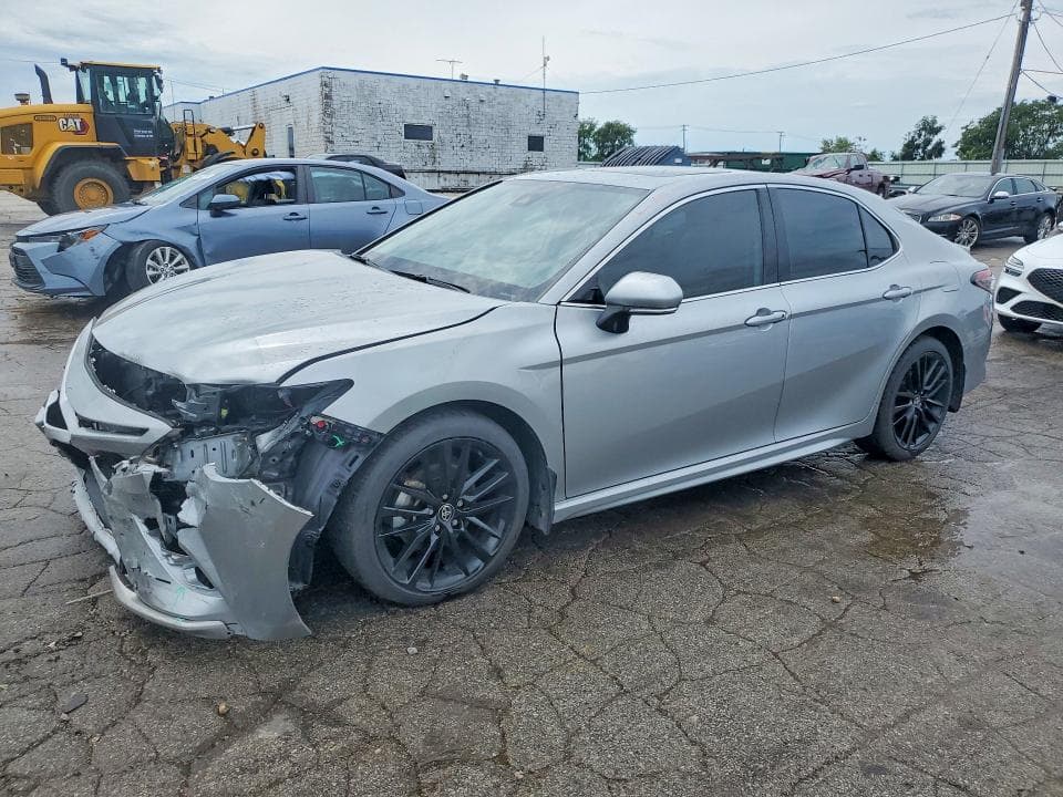 2024 TOYOTA CAMRY XSE - 1