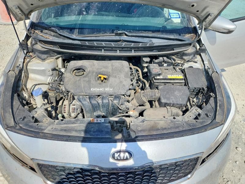 2017 KIA FORTE LX 11