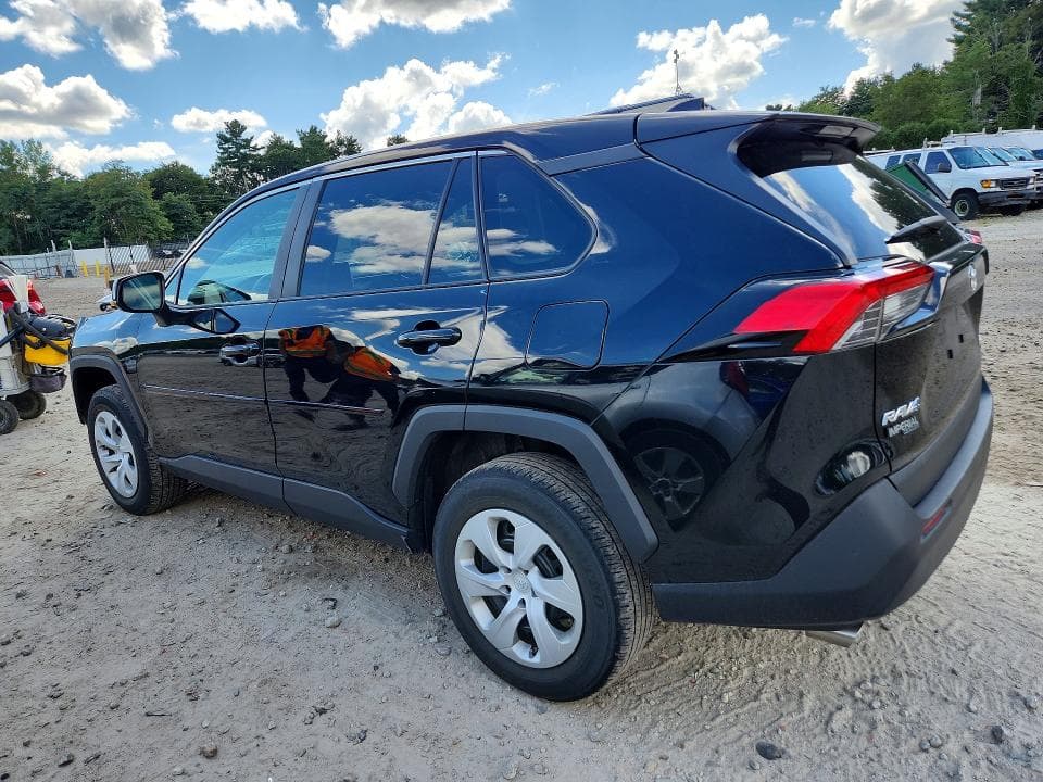 2023 TOYOTA RAV4 LE 2