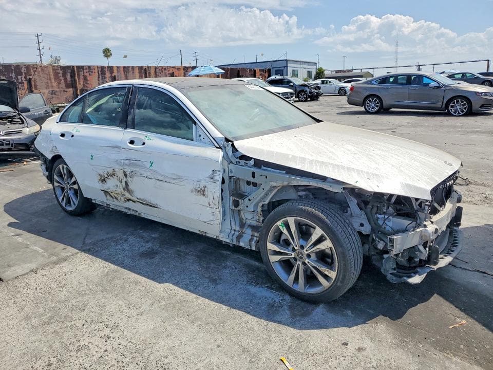 2017 MERCEDES-BENZ C 300 4