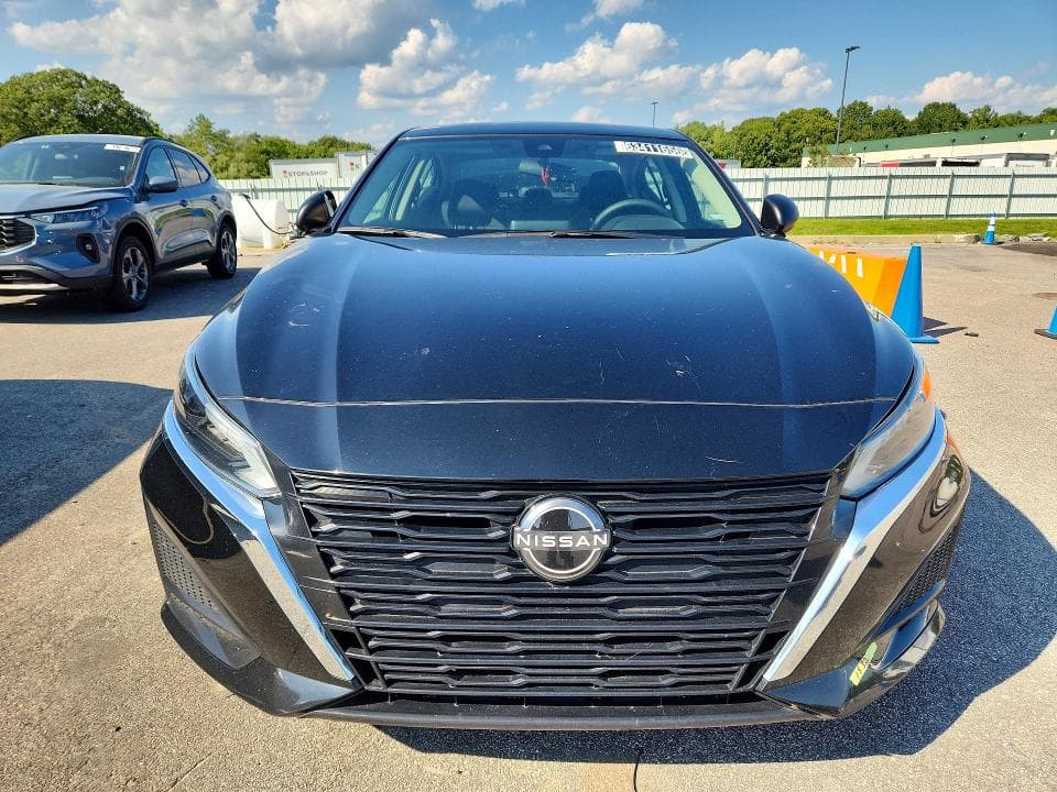 2024 NISSAN ALTIMA SV 5
