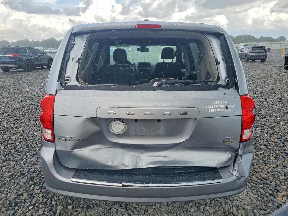 2019 DODGE GRAND CARAVAN SXT 6
