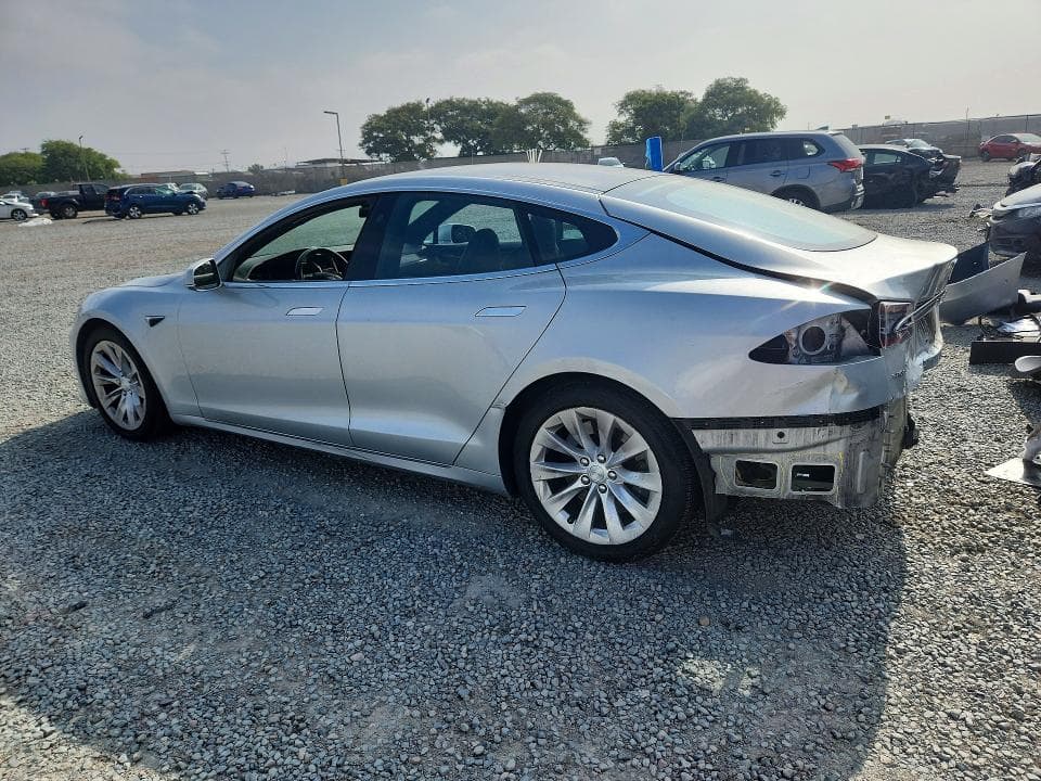 2018 TESLA MODEL S 2