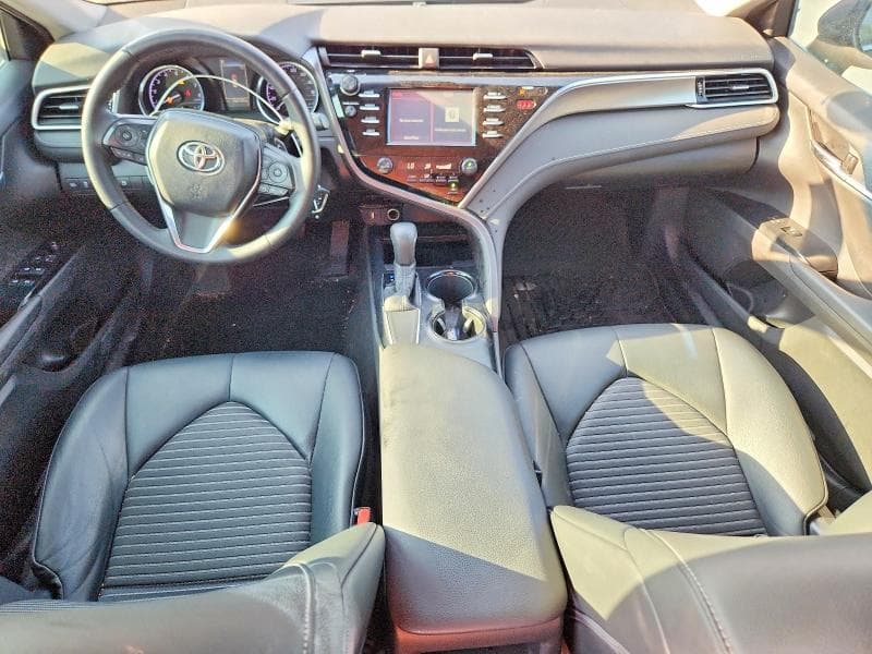 2018 TOYOTA CAMRY SE 8