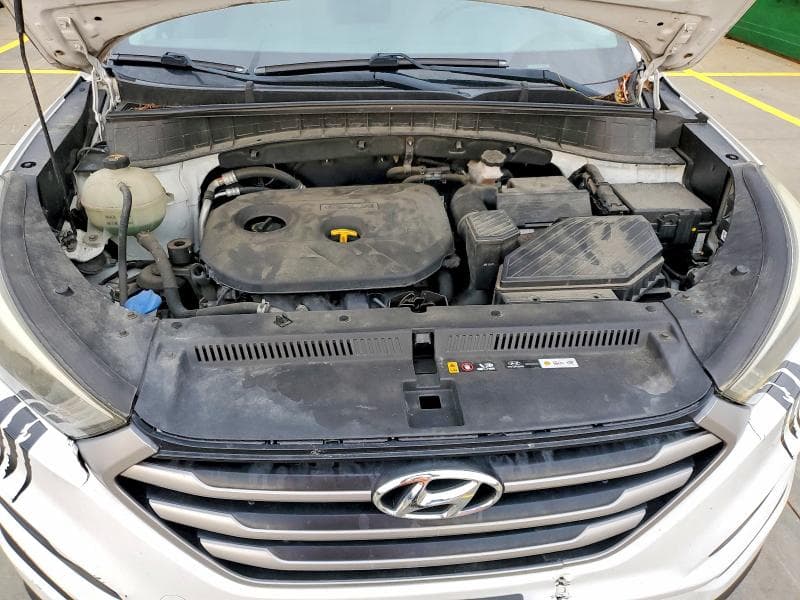 2017 HYUNDAI TUCSON SE 12