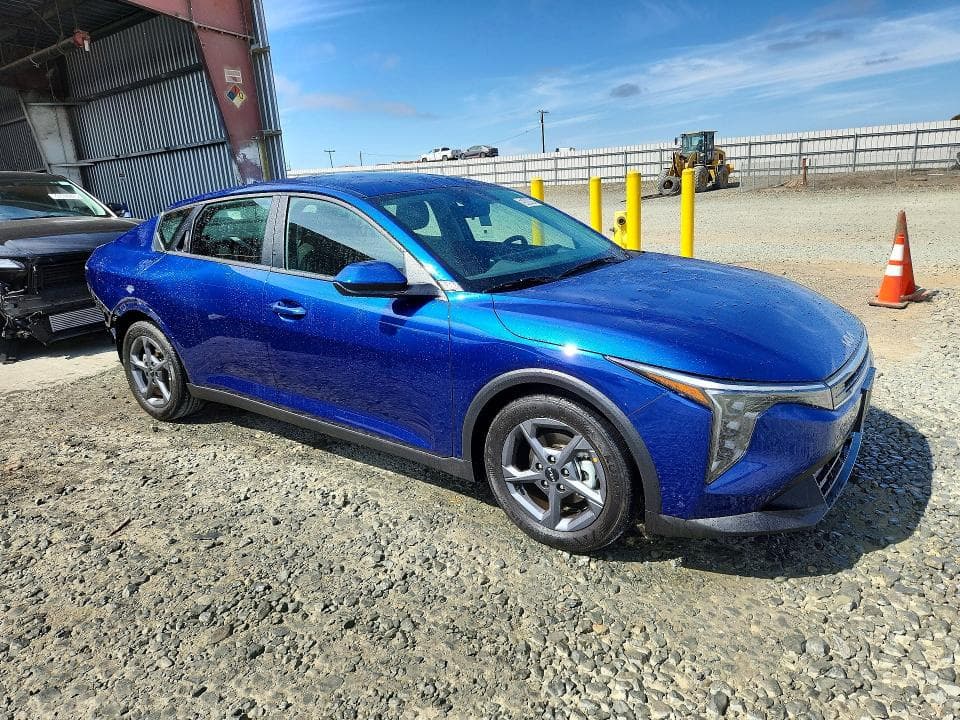 2026 KIA K4 LXS 4