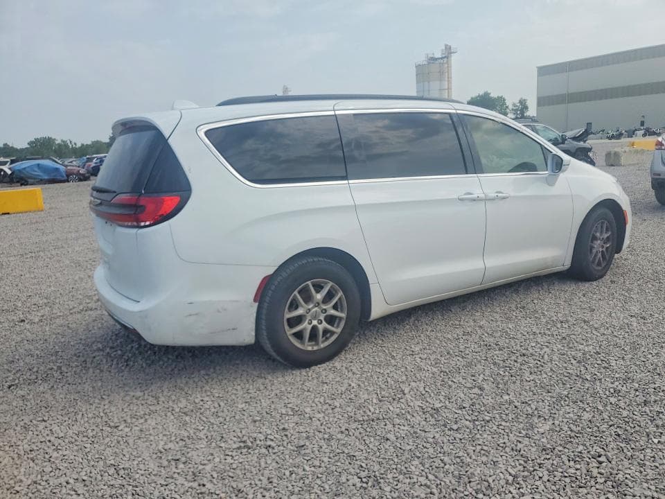 2022 CHRYSLER PACIFICA TOURING L 3