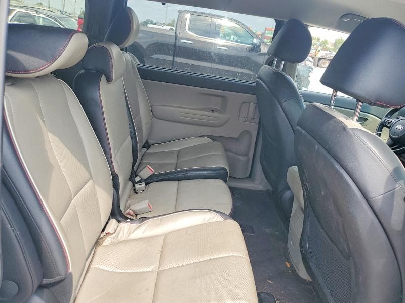 2020 KIA SEDONA EX 11