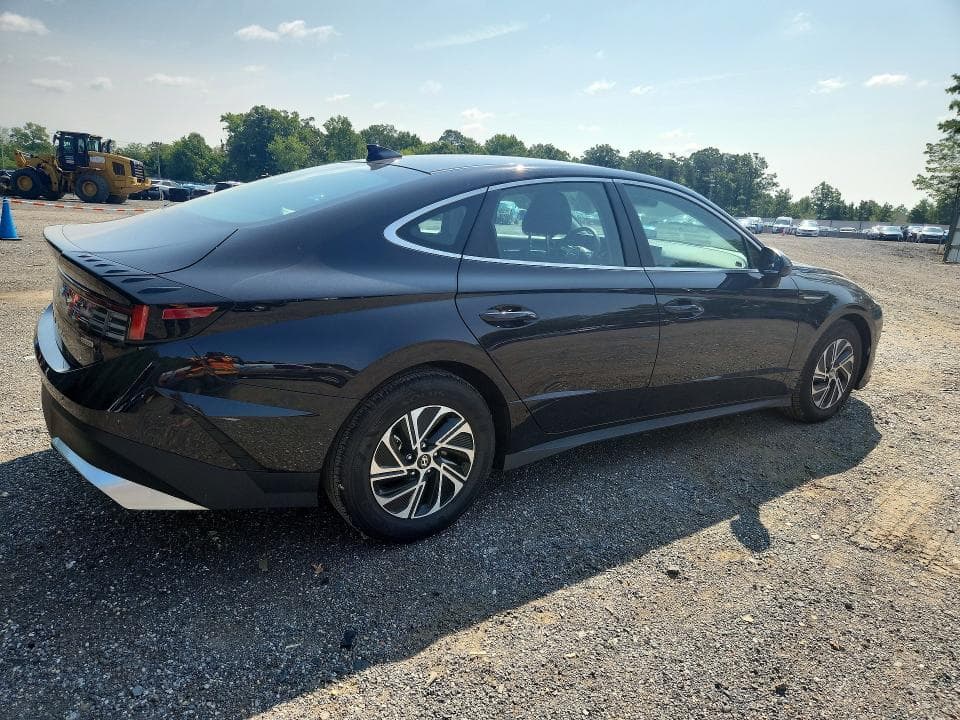 2026 HYUNDAI SONATA HYBRID BLUE 3