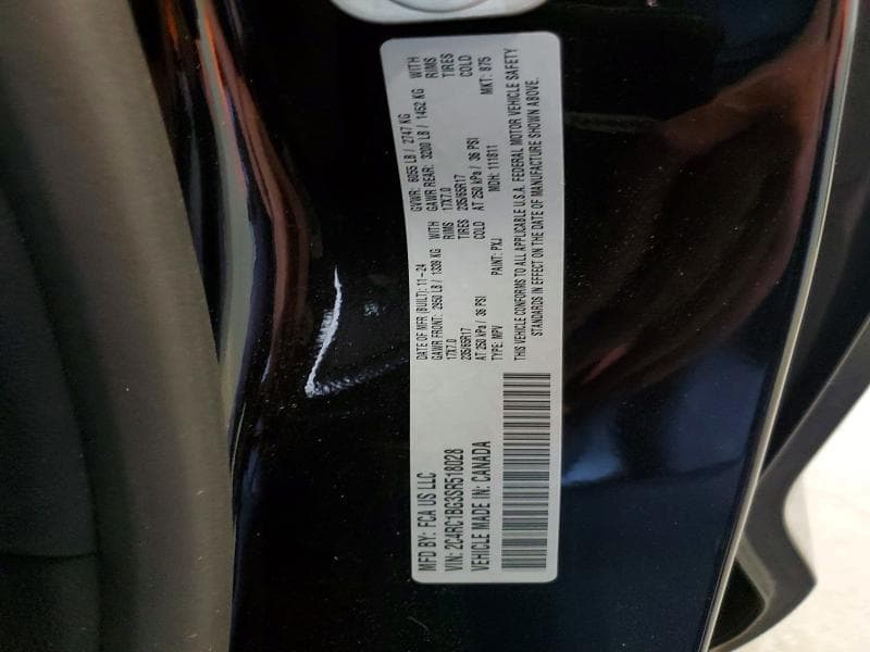 2025 CHRYSLER PACIFICA SELECT 13