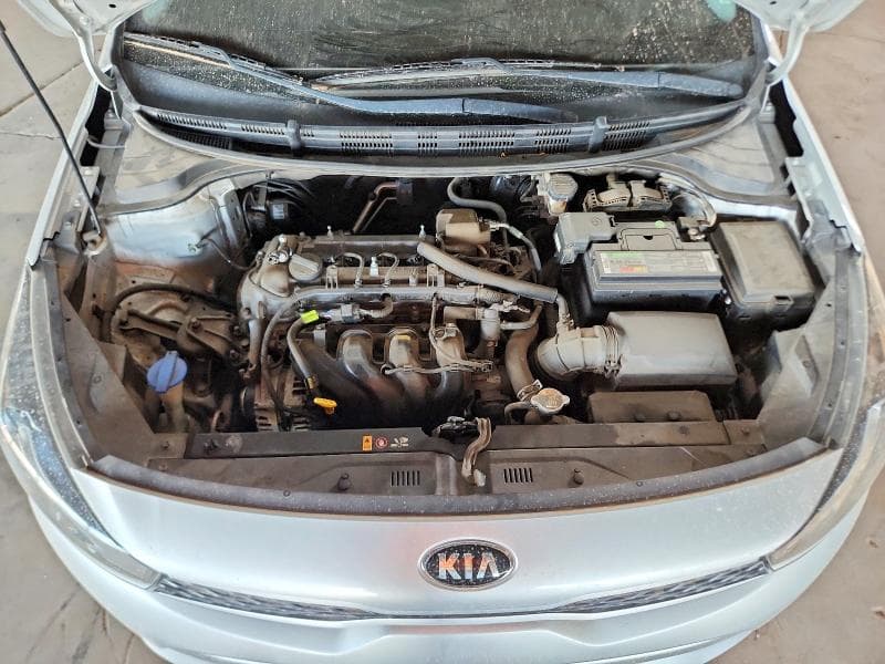 2019 KIA RIO S 11