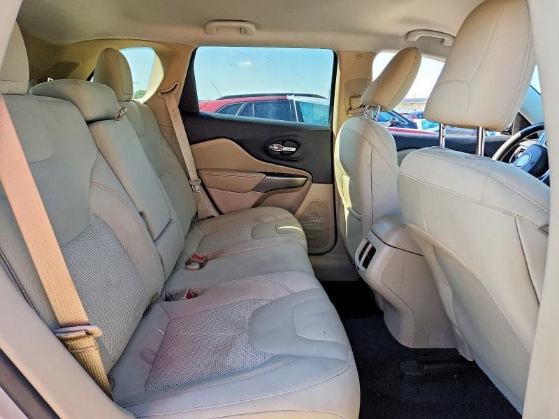 2021 JEEP CHEROKEE LATITUDE 11